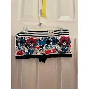 Batman Seamless Boyshort panty women’s size 7 NWT